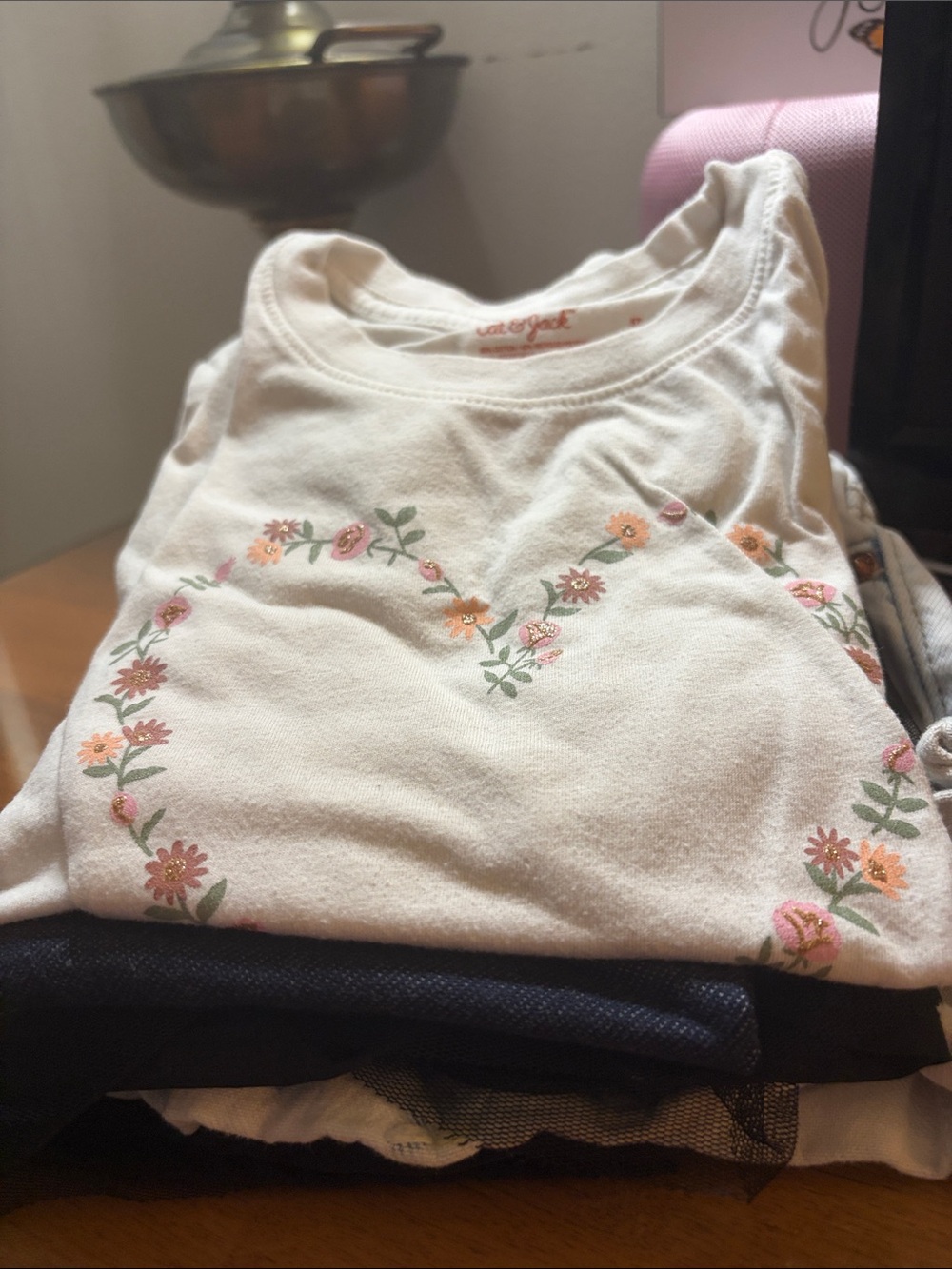 Girls bundle of clothes